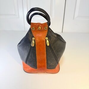 VTG Valentina Italy Black & Tan Pebbled Leather Backpack Sling Bag
